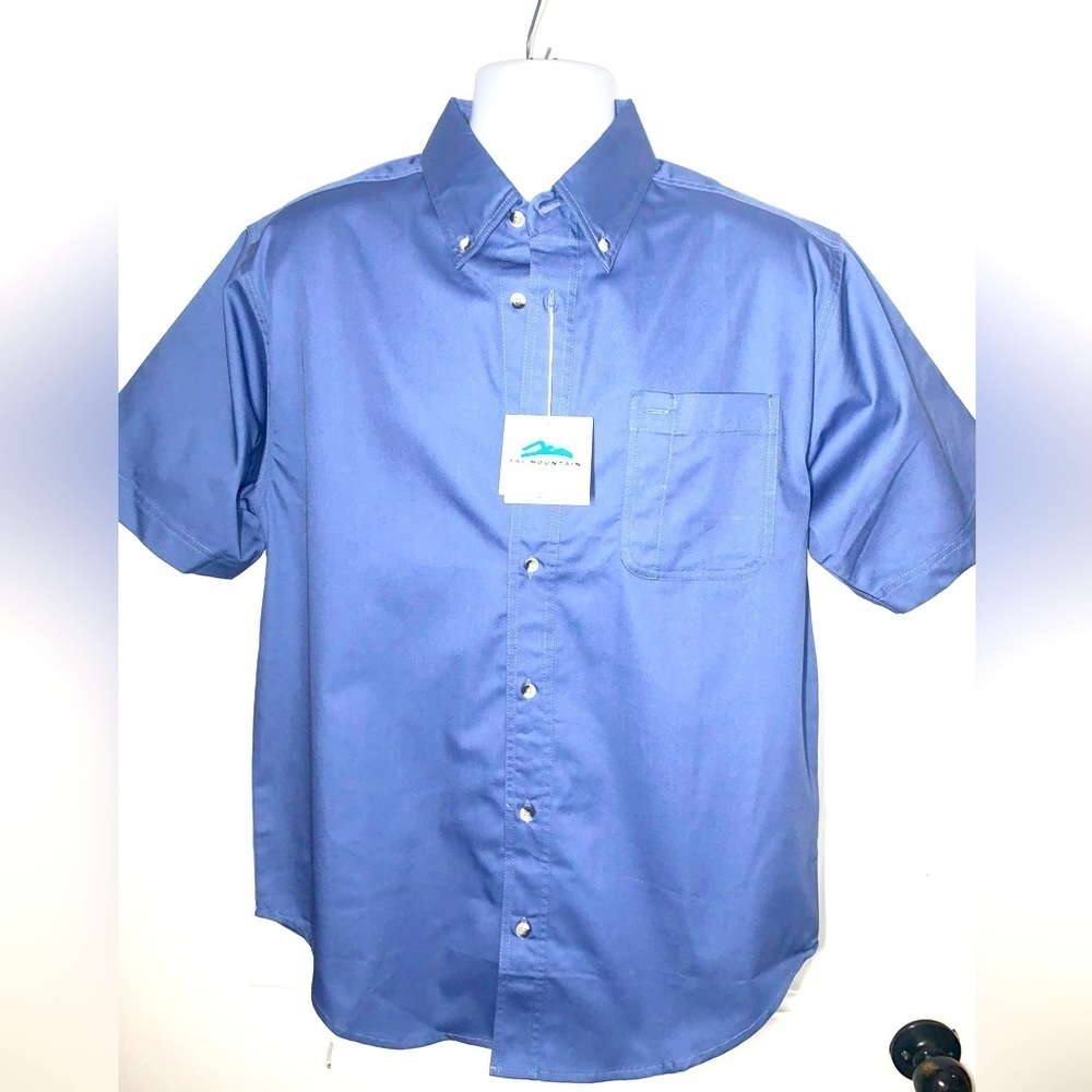 Tri- Mountain Blue Oxford Button down short sleeve shirt Men’s Large new